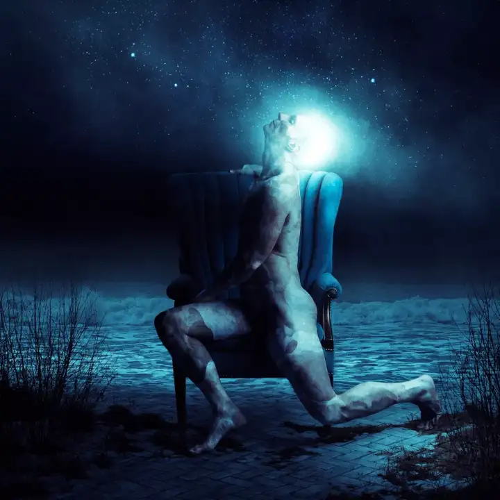 一个人，两个心