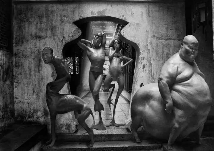 看懂了一个人字，就看懂了这个世界